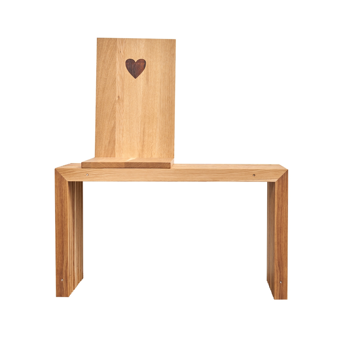 BlackForestBench, backrest