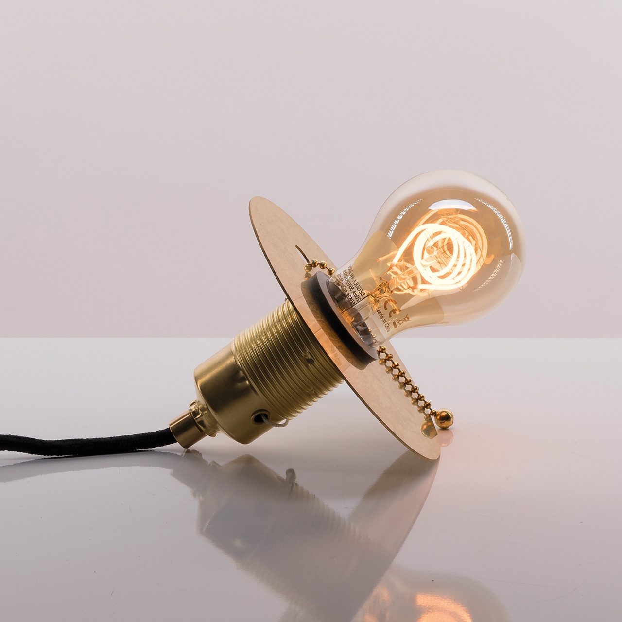 Goldie lamp